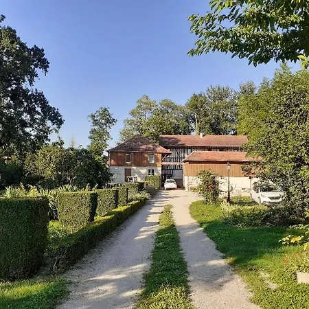 Moulin Du Ruet - D'hotes * Saint-Amand-sur-Fion